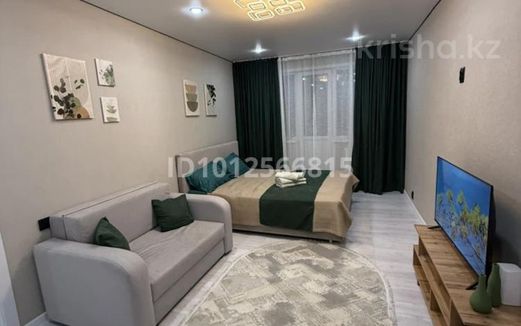 1-комнатная квартира · 31.2 м² · 2/5 этаж, Хамида Чурина 160 за 14.3 млн ₸ в Уральске, мкр Школьник — фото 8