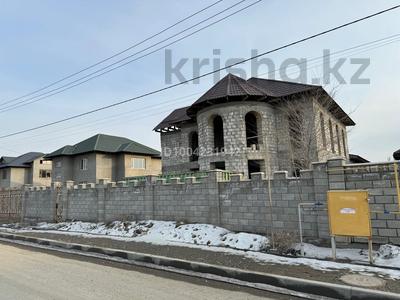 Отдельный дом · 6 комнат · 320 м² · 10 сот., Ш. Айманова 5 — Кадыргали Жалайыри за 55 млн 〒 в Талдыкоргане, мкр Жастар
