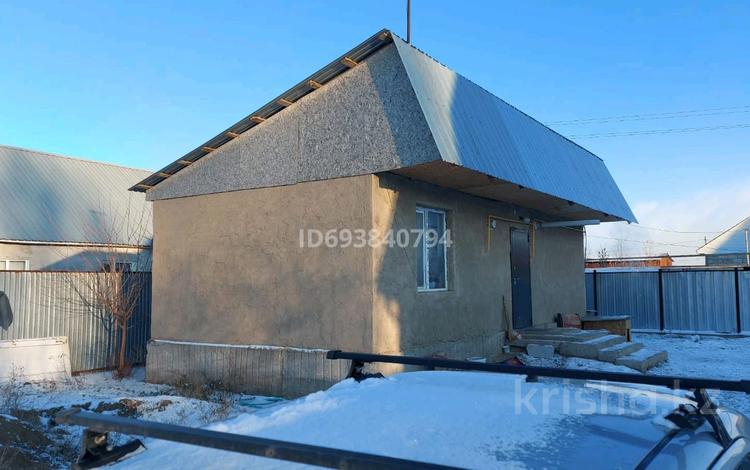 Отдельный дом • 3 комнаты • 50 м² • 10 сот., Қонаев 3 за 8.5 млн 〒 в Косозен — фото 2