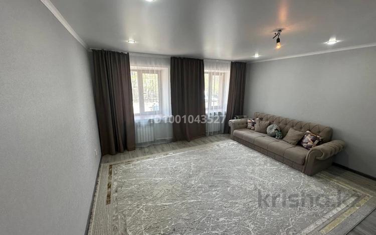 1-комнатная квартира · 44 м² · 2/5 этаж, Мызы 13 за 16 млн ₸ в Усть-Каменогорске — фото 2
