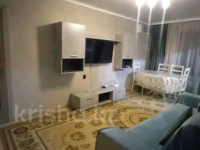 2-бөлмелі пәтер · 47 м² · 2/5 қабат, Республика 19 б — 15 школа ,Рахат, бағасы: 200 000 ₸ в Шымкенте, Аль-Фарабийский р-н