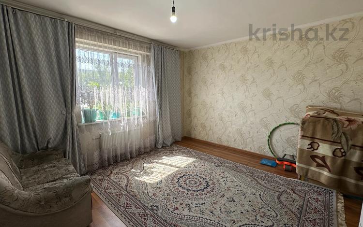 1-комнатная квартира · 43 м² · 2/10 этаж, мкр Аксай-1 — Хабарласыңыздар за 30 млн ₸ в Алматы, Ауэзовский р-н — фото 2