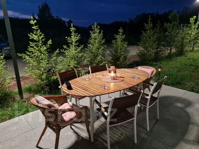 Жеке үй · 2 бөлме · 51 м², Кенесары 45 — Напротив Wyndham Garden Burabay, бағасы: 55 000 ₸ в Бурабае