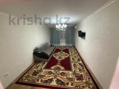 2-комнатная квартира · 65 м² · 2/9 этаж, мкр 12 22 за 150 000 〒 в Актобе