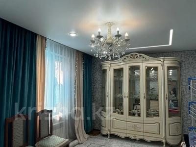 3-бөлмелі пәтер · 56.5 м² · 4/5 қабат, Салтанат ш/а. 21 — Сейфулина, бағасы: 15 млн ₸ в Таразе, мкр Салтанат