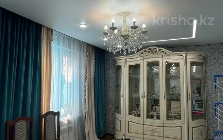 3-бөлмелі пәтер · 56.5 м² · 4/5 қабат, Салтанат ш/а. 21 — Сейфулина, бағасы: 15 млн ₸ в Таразе, мкр Салтанат — фото 5