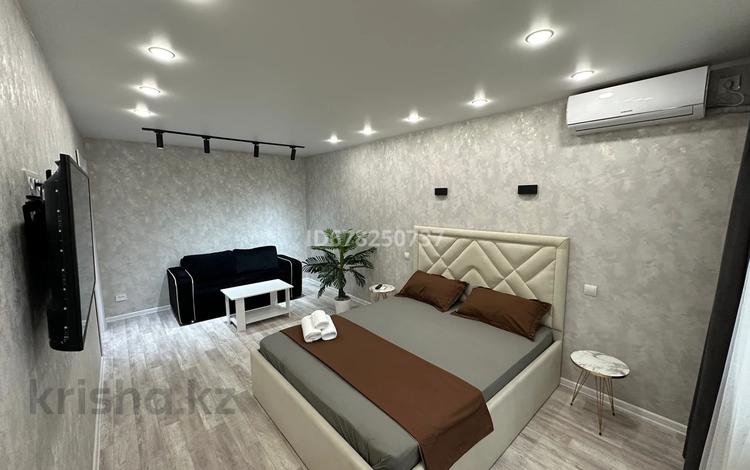 1-комнатная квартира · 32 м² · 2/5 этаж, Айманова 28 за 18 000 ₸ в Павлодаре — фото 60