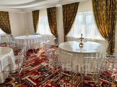 Жеке үй · 3 бөлме · 330 м², мкр Уркер, Жанкожа батыр, бағасы: 130 000 〒 в Астане, Нура р-н