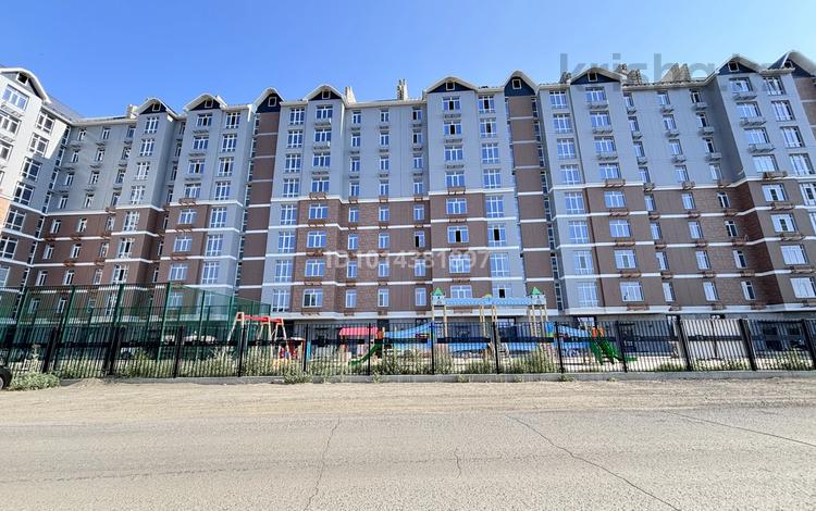 3-комнатная квартира · 111.1 м² · 2/9 этаж, мкр Ак Шагала, Жалена Тулепова 17Б — Парк победы за 37.7 млн ₸ в Атырау — фото 2