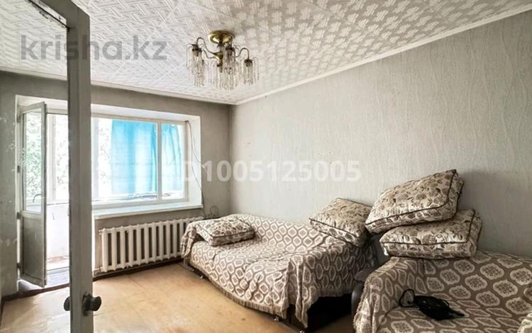 3-комнатная квартира · 70 м², Кв В 57 за 130 000 ₸ в Семее — фото 2