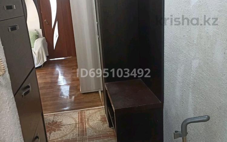 3-бөлмелі пәтер · 43.5 м² · 4/4 қабат, мкр Коктем-2 — Бухар жырау - Манаса, бағасы: 300 000 ₸ в Алматы, Бостандыкский р-н — фото 2