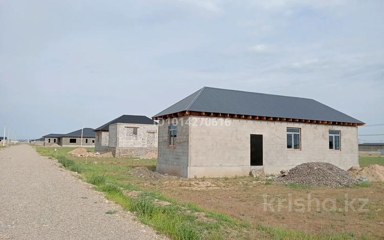 Отдельный дом · 3 комнаты · 70 м² · 8 сот., мкр Арай-2, Мкр Шанырак за 6 млн ₸ в Таразе — фото 2