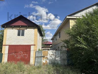 Жеке үй · 6 бөлме · 600 м² · 7 жүзд., Дуйсенова 57, бағасы: 40 млн ₸ в 