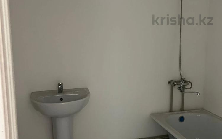 1-комнатная квартира · 40.5 м² · 7/9 этаж, Капчагайской трассы дом 3 — Ул.Квартал 1 за 23 млн 〒 в Коянкусе — фото 2