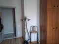 3-комнатная квартира · 80 м² · 8/9 этаж, мкр Мамыр-3 12 за 75 млн ₸ в Алматы, Ауэзовский р-н — фото 17