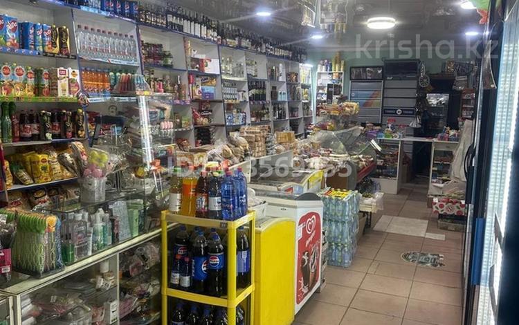 Магазины и бутики · 70 м² за 300 000 ₸ в Семее — фото 2