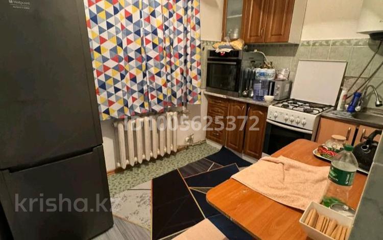 3-бөлмелі пәтер · 60 м² · 4/5 қабат, Гагарина 9 — Казахтелеком , школа , садик, бағасы: 18 млн ₸ в Акмоле — фото 12
