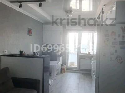 4-комнатная квартира · 83 м² · 14/19 этаж, Аманжолова 28/1 — Площадь независимости за 50 000 ₸ в Астане, Алматы р-н