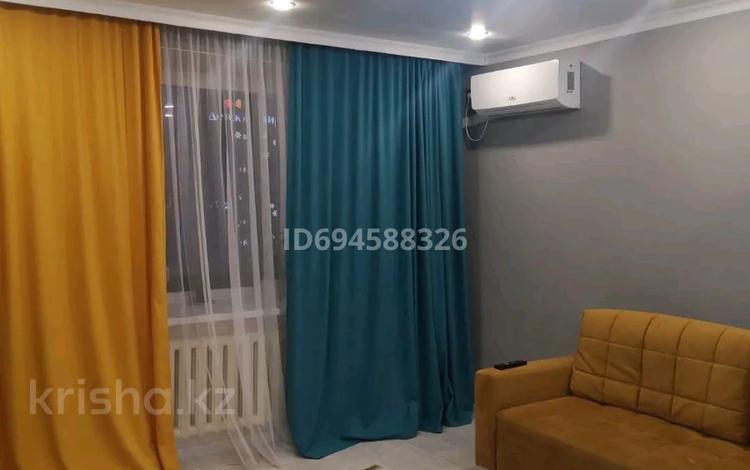 2-комнатная квартира · 55 м² · 5/9 этаж, Абая — ТРЦ СИТИ центр за 15 000 〒 в Уральске — фото 2