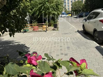 3-комнатная квартира · 105 м² · 3/9 этаж, Жарбосынова 62 за 52 млн ₸ в Атырау