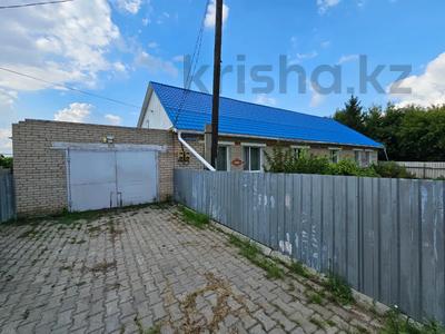 Отдельный дом · 8 комнат · 212 м² · 30 сот., Молодежная за 100 млн 〒 в 