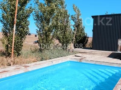 Дом · 3 комнаты · 120 м², СТ НУР-Плаза 760 — Находится дом в экологически чистом районе, где очень тихо и спокойной, ориентировочно не далеко от г. Каскелен, поселок Айтей (немного от него в сторону поля) у нас строится в этой прекрасной местности новый коттеджный городок. за 90 000 ₸