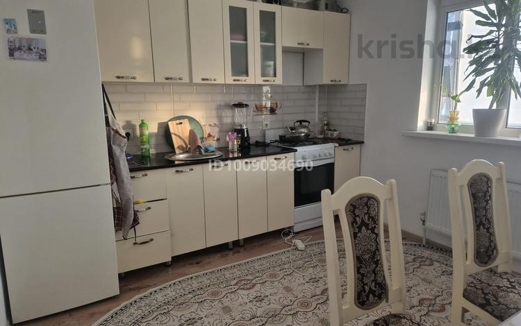 1-бөлмелі пәтер · 44 м² · 1/5 қабат, мкр Береке 5, бағасы: 16 млн ₸ в Атырау — фото 2