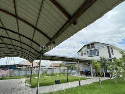 Жеке үй · 6 бөлме · 180 м² · 6 сот., мкр Альмерек 13/1, бағасы: 73 млн ₸ в Алматы, Турксибский р-н