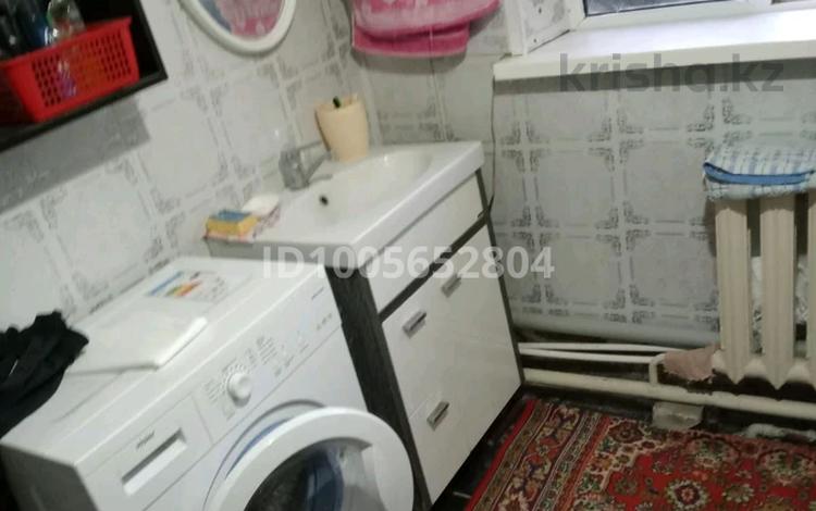 1 комната · 32 м² · 1 этаж, Жанкожа-батыра за 50 000 ₸ в Актобе, мкр. Курмыш — фото 2
