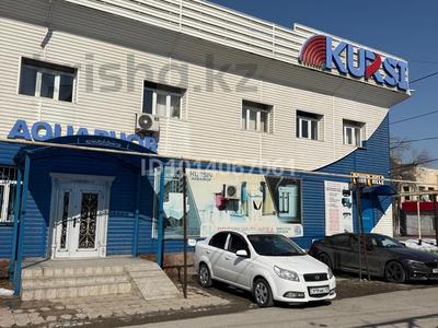 Свободное назначение, офисы, магазины и бутики, склады, салоны красоты, бани, гостиницы и зоны отдыха, фитнес и спорт, медцентры и аптеки, образование, кабинеты и рабочие места, студии · 100 м² за 500 000 ₸ в Шымкенте, Туран р-н