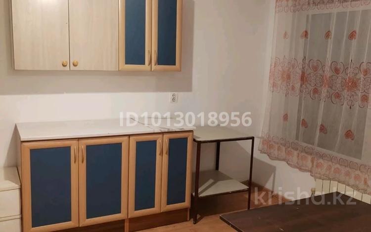 1-бөлмелі пәтер · 28 м² · 2/2 қабат, Кыдырбекулы 158А, бағасы: 110 000 ₸ в Алматы — фото 2