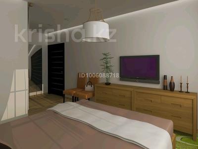 4-комнатная квартира · 150 м² · 3/6 этаж, Келешек 1 за 43 млн ₸ в Актобе, жилой массив Жилянка
