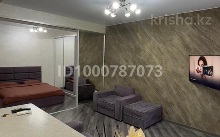 1-комнатная квартира · 52 м² · 10/14 этаж, 17-й мкр 6 за 18 000 ₸ в Актау — фото 3