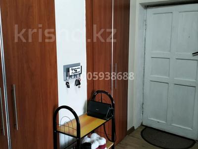 2-комнатная квартира · 52.7 м² · 2/2 этаж, Котовского 16 — Район ВГСЧ за 6.5 млн 〒 в Алтае