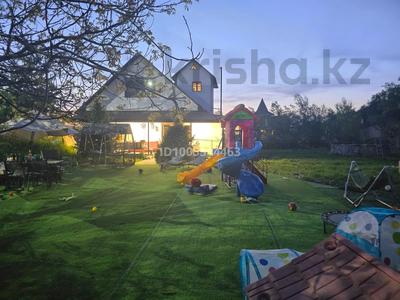 Отдельный дом · 8 комнат · 350 м², мкр Актобе за 1 млн 〒 в Алматы, Бостандыкский р-н