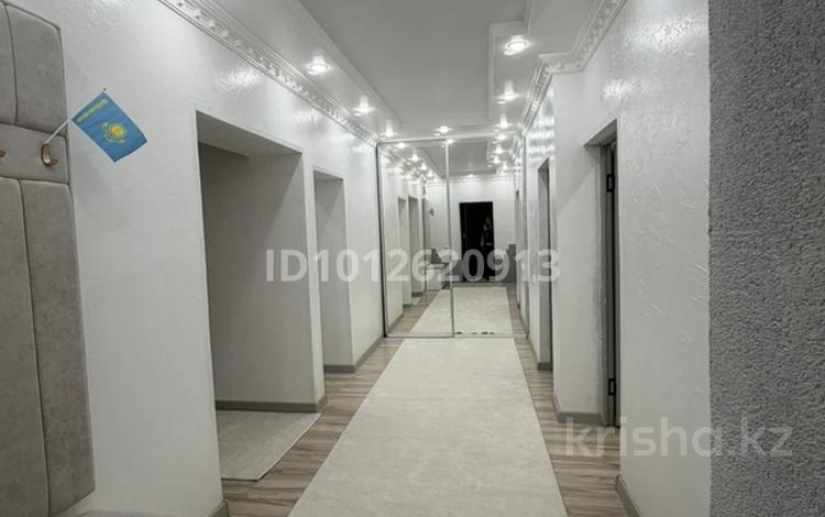 3-бөлмелі пәтер · 110.1 м² · 2/6 қабат, 34-й мкр 1, бағасы: 48 млн ₸ в Актау — фото 2