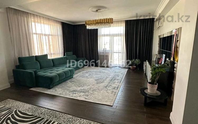6-комнатная квартира · 205 м² · 8/14 этаж, 17-й мкр, ​17-й микрорайон 9 за 120 млн ₸ в Актау — фото 3