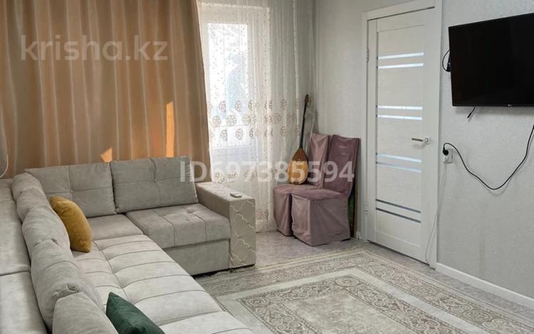 4-комнатная квартира · 63 м² · 2/5 этаж, мкр 5 93 — Есет батыра за 18 млн ₸ в Актобе — фото 2