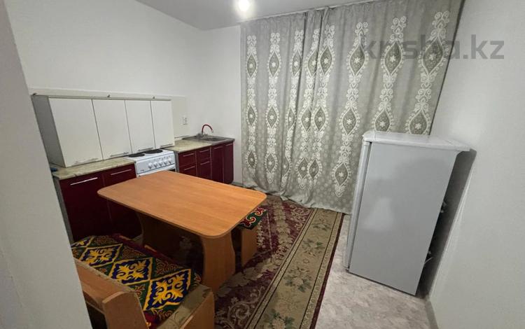 1-комнатная квартира · 40.4 м² · 6/9 этаж, Карагайлы 74 за 20.5 млн ₸ в Семее — фото 2