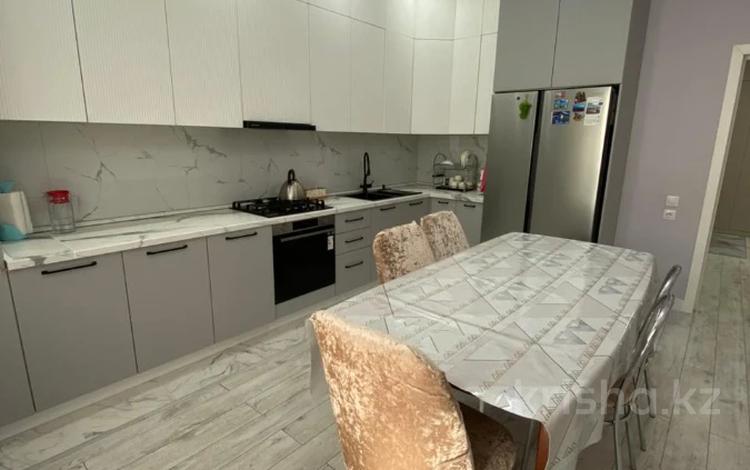3-комнатная квартира · 114 м² · 2/9 этаж, мкр. Алтын орда за 45 млн ₸ в Актобе — фото 2