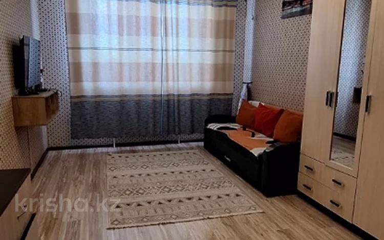 1-комнатная квартира · 45 м² · 3/5 этаж, мкр 5, Алии Молдагуловой за 17 млн ₸ в Актобе — фото 5