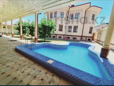 Дом · 4 комнаты · 400 м², Байтурсынова за 70 000 〒 в Шымкенте