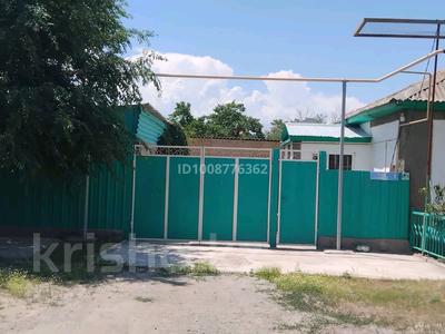 Отдельный дом · 7 комнат · 100 м² · 10 сот., Илийская 1 — Возле центральной больницы за 15 млн ₸ в Шелек