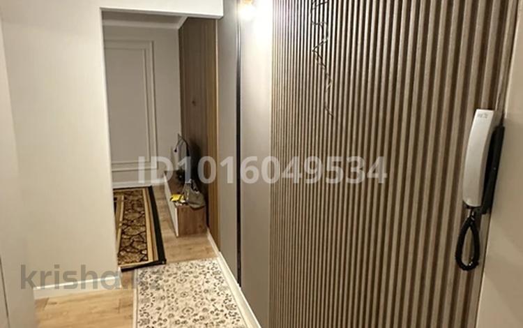 3-бөлмелі пәтер · 60 м² · 2/5 қабат, 12-шағынаудан 223 Г — Уалиханова 223г, бағасы: 20.5 млн ₸ в Шымкенте, Енбекшинский р-н — фото 2