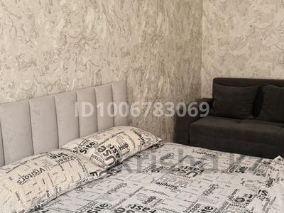 1-комнатная квартира · 35 м² · 3/5 этаж, Момышулы 18 — Желтоксан , Байтурсынова за 15 000 ₸ в Шымкенте