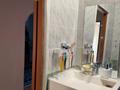 2-бөлмелі пәтер · 55 м² · 2/5 қабат, ул. Каныша Сатпаева 20 — Городского суда 2 , бағасы: 18 млн ₸ в Актобе, мкр Авиатор — фото 6