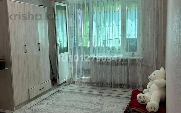 1-комнатная квартира · 30 м² · 3/5 этаж, мкр Жансая 41 за 90 000 ₸ в Таразе — фото 2