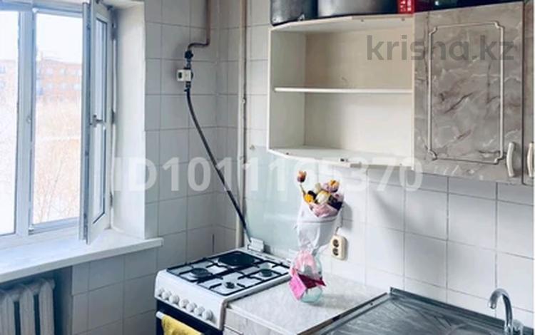 3-бөлмелі пәтер · 63 м² · 4/5 қабат, Дружба 127, бағасы: 100 000 ₸ в Караганде, Алихана Бокейханова р-н — фото 2
