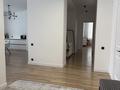 3-бөлмелі пәтер · 140 м² · 2/12 қабат, Керей и Жанибек хандар 14/2, бағасы: 105 млн ₸ в Астане, Есильский р-н — фото 4