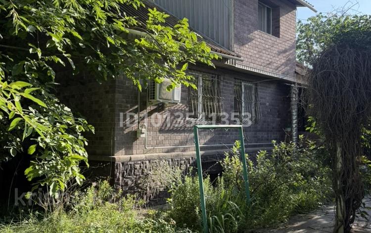 Отдельный дом · 5 комнат · 250 м² · 7.5 сот., мкр Алмас 76 — Момышулы-Шаляпина за 120 млн ₸ в Алматы, Ауэзовский р-н — фото 2